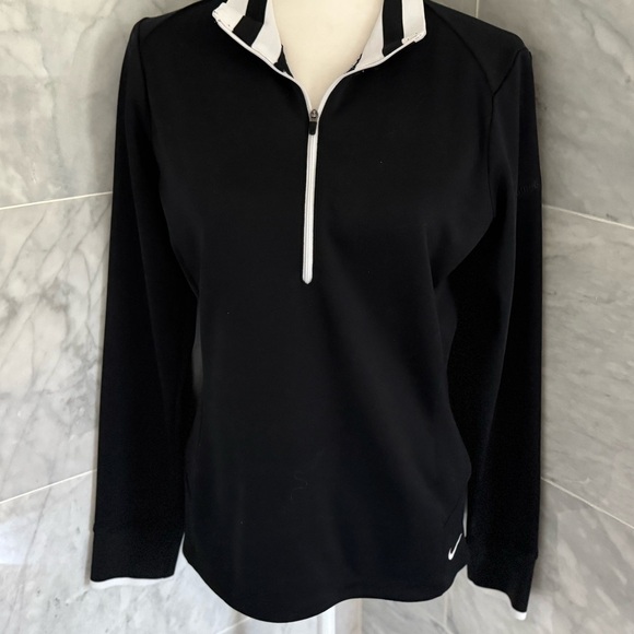 Nike  Ladies Dri-FIT 1/2-Zip Cover-Up - Black/White Golf Size Large - Picture 5 of 13